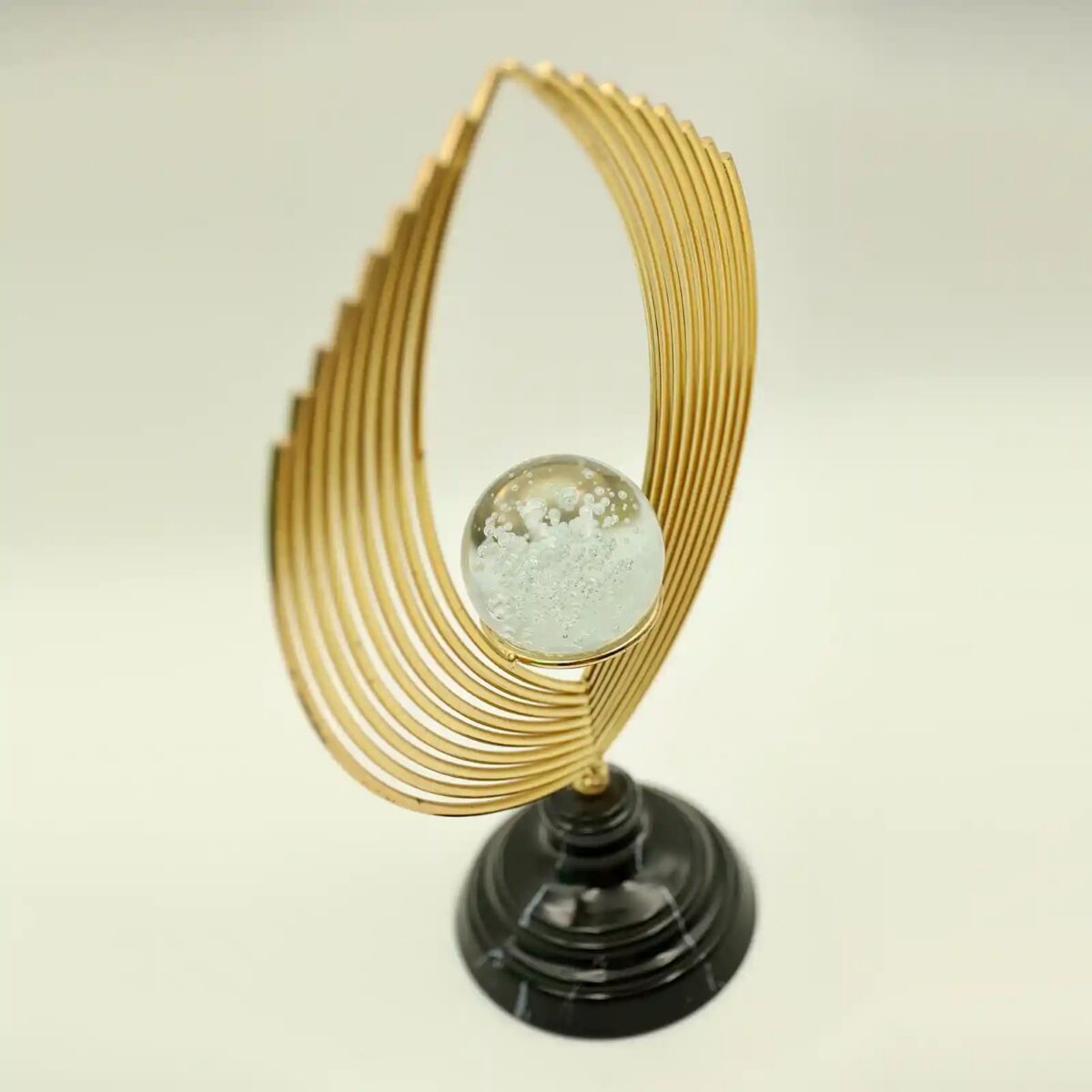 طقم إكسسوار طبق بيغوسا مكون من قطعتين مطلي بالذهب