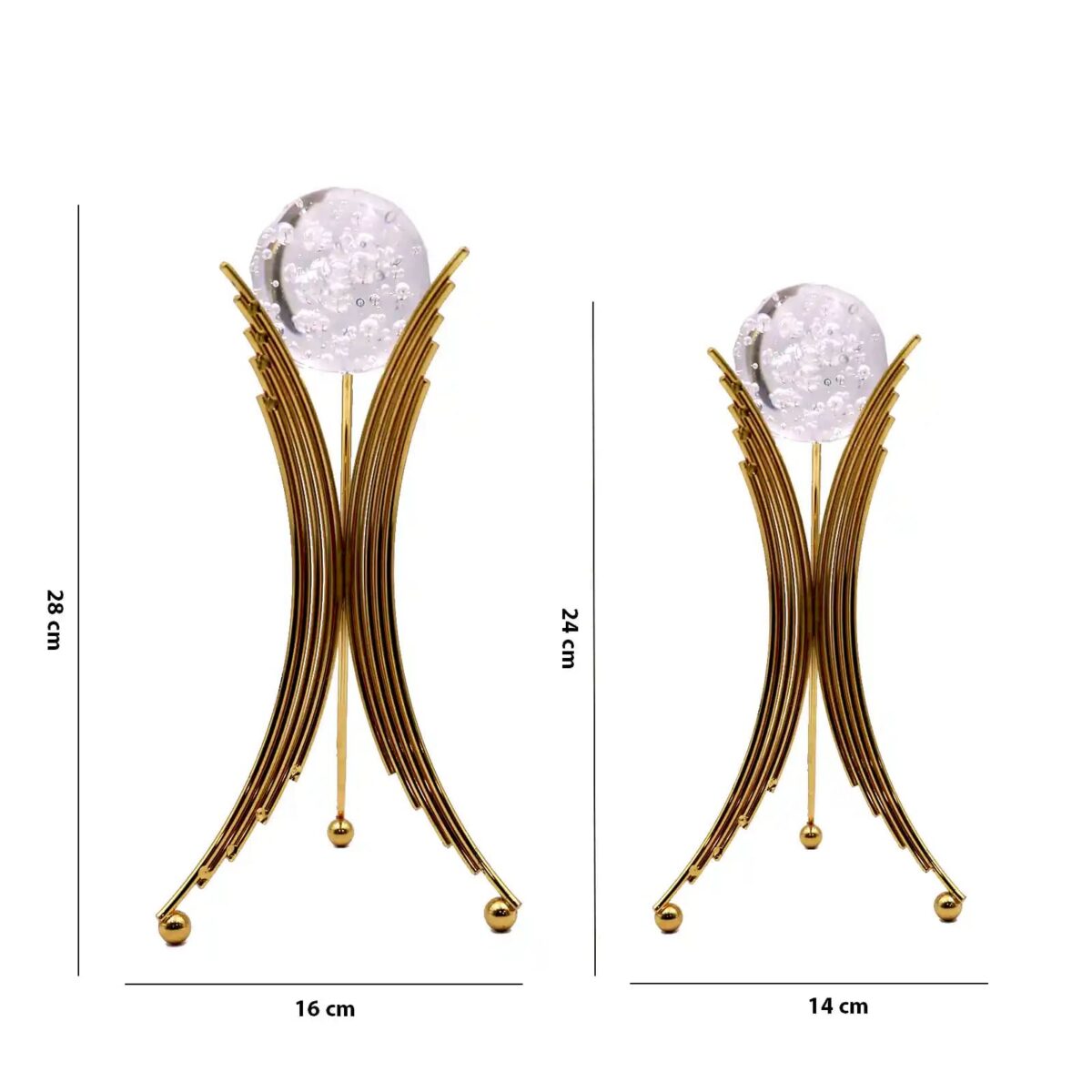 كرة كريستالية مزودة بحوامل معدنية ذهبية فاخرة
