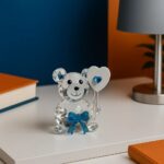 دب تيدي صغير من الكريستال الشفاف