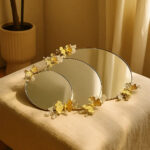 صواني تقديم مرآوية بمقبض على شكل فراشة