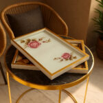 صينية تقديم زجاجية بتصميم زهري