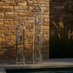 حامل شموع أرضي معدني ديكوري بتصميم فانوس