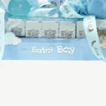 علبة هدايا وتوزيعات لحفل استقبال مولود تحتوي على الشوكولاتة