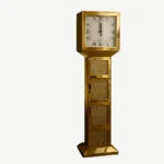 ساعة الحائط التقليدية