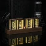 ساعة رقمية خشبية دائرية للديكور، بلون مخصص، مع عرض الوقت بنظام 12/24 ساعة.