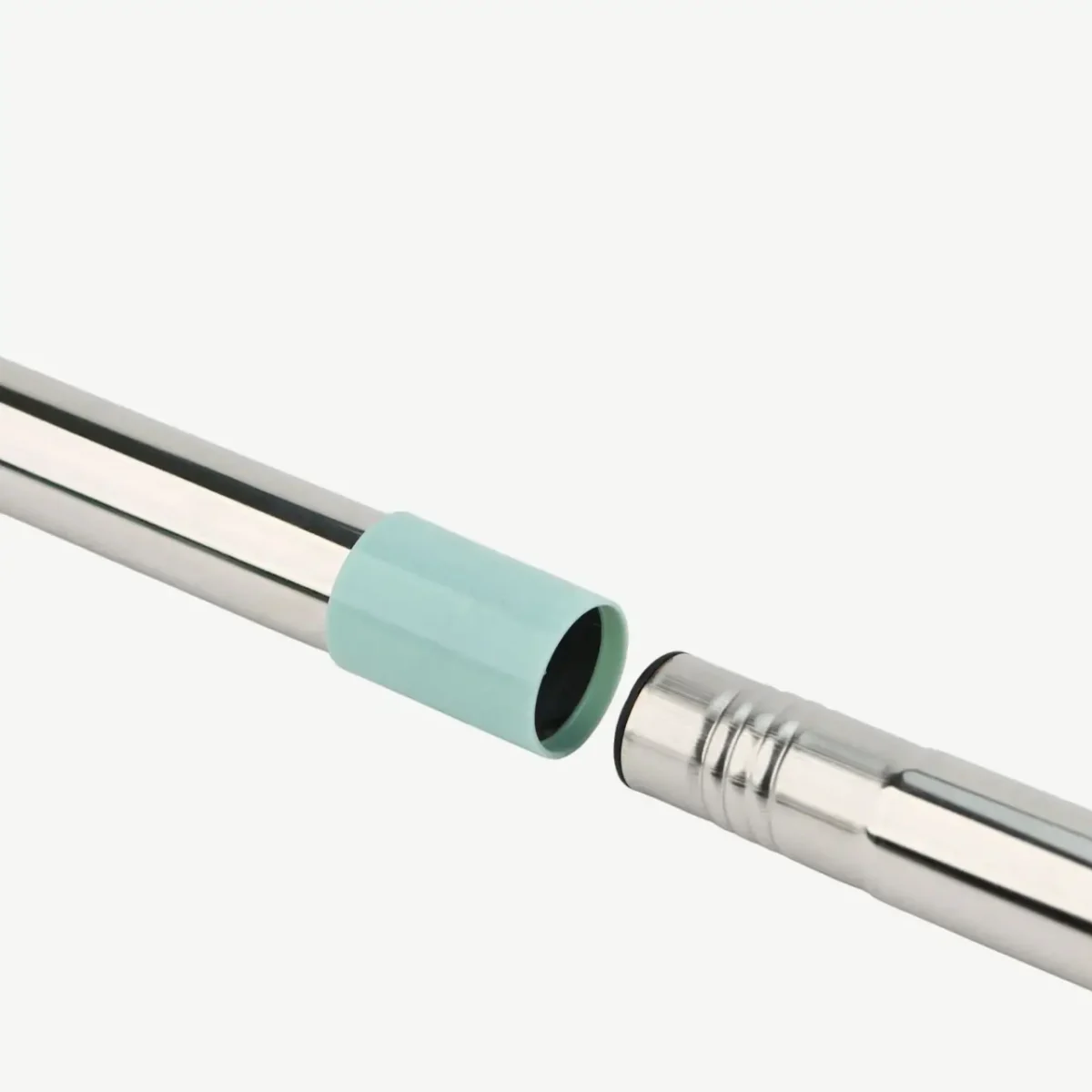 مكنسة كهربائية على شكل مكنسة