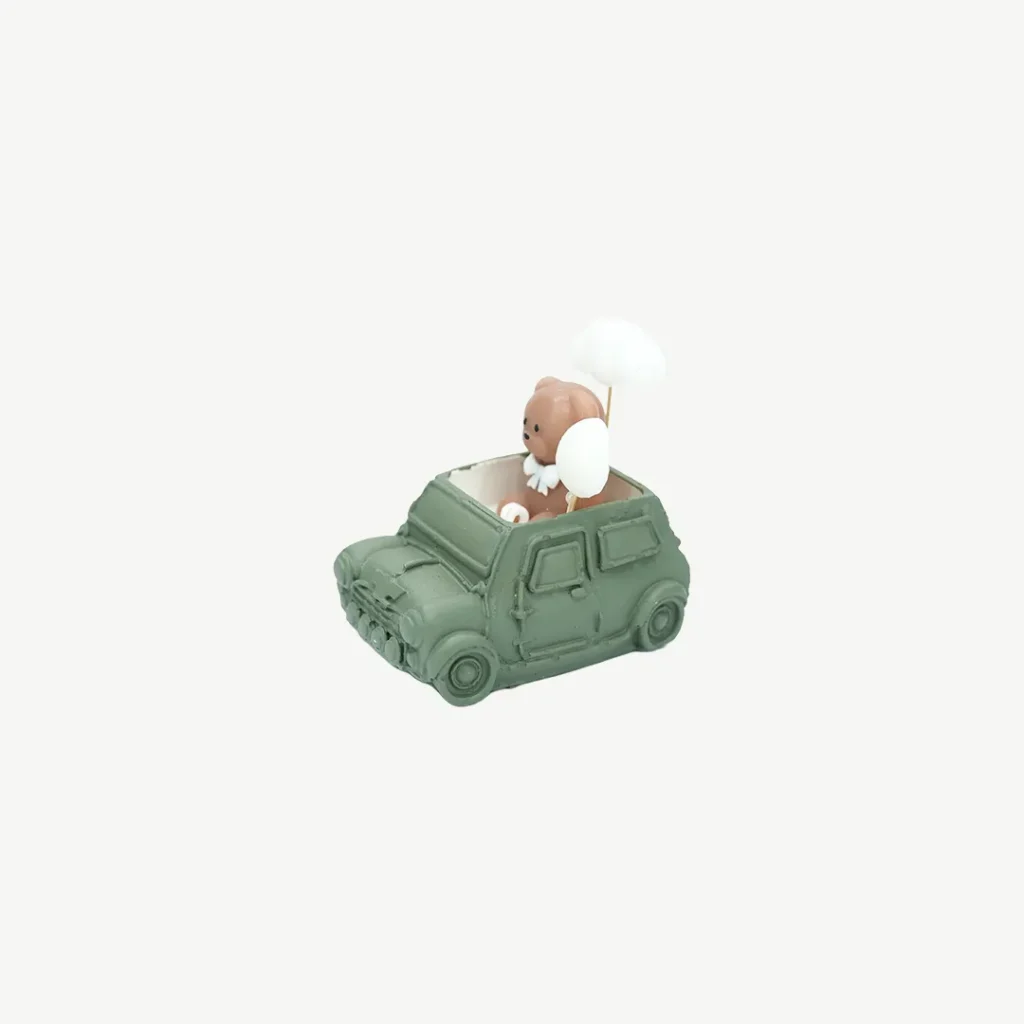 Mini Car with Teddy Bear Concrete Candle 