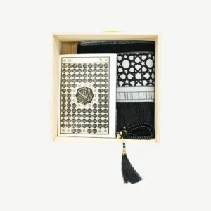 Prayer Gift Set Quran and Prayer Rug and Beads in a Wooden Box (1)